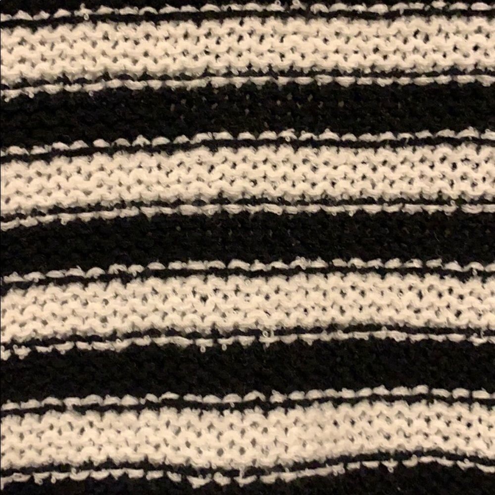 Aeropostale striped sweater- Size S - Picture 3 of 4